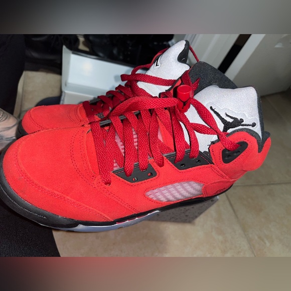 Air Jordan 5 Retro Raging Bull - Picture 7 of 8